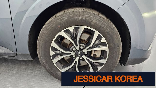 2021 Kia Carnival 4th Gen - Thumbnail 7