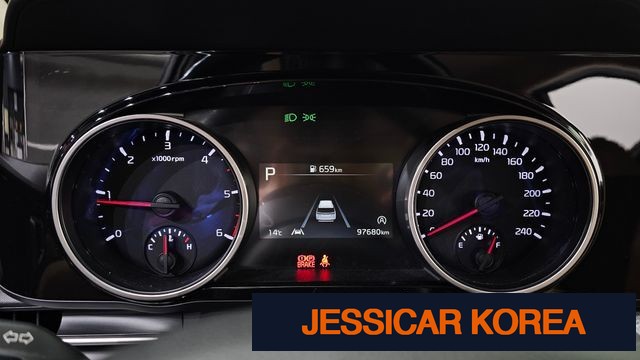 2021 Kia Carnival 4th Gen - Thumbnail 18