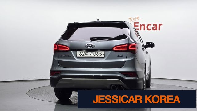 2018 Hyundai Santa Fe The Prime - Thumbnail 2