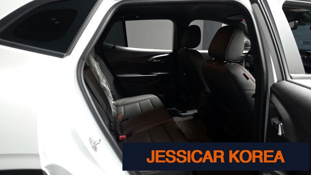 2025 Chevrolet Trax Crossover - Thumbnail 12