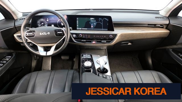 2023 Kia K8 - Thumbnail 4