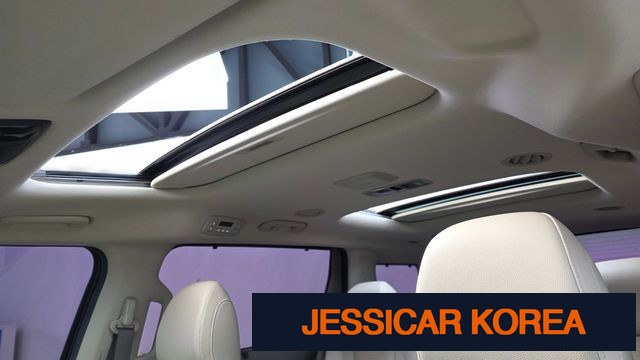 2022 Kia Carnival 4th Gen - Thumbnail 2