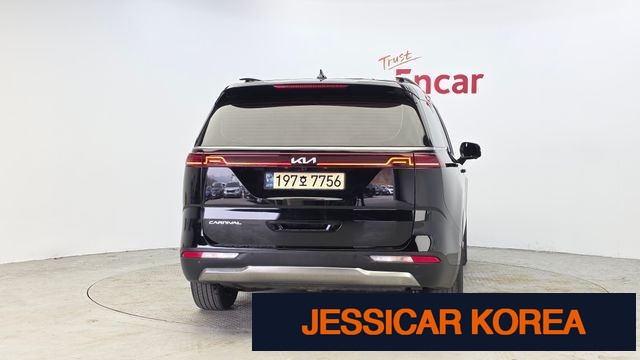 2022 Kia Carnival 4th Gen - Thumbnail 7