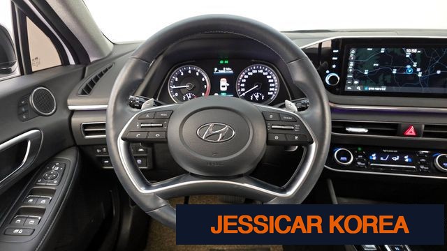 2022 Hyundai Sonata (DN8) - Thumbnail 3