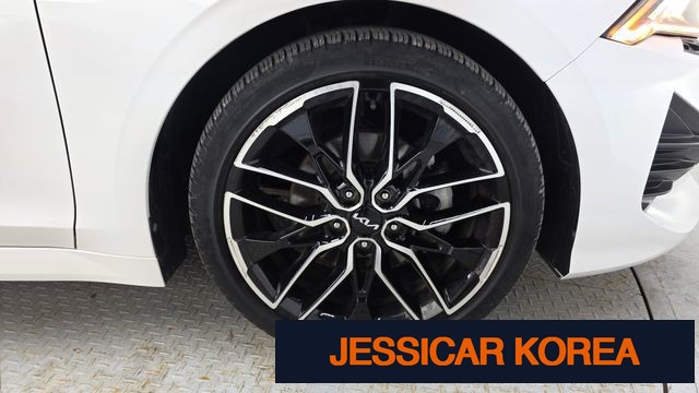 2022 Kia K5 3rd Gen - Thumbnail 10