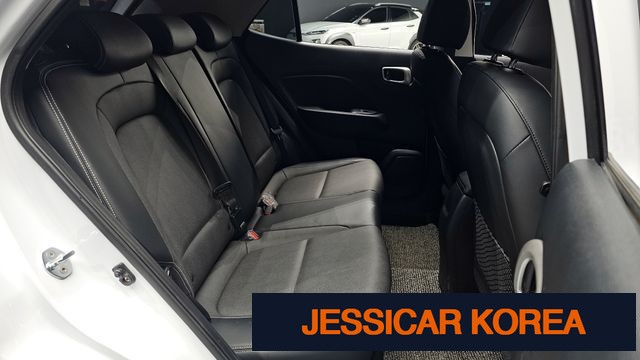 2020 Hyundai Venue - Thumbnail 15
