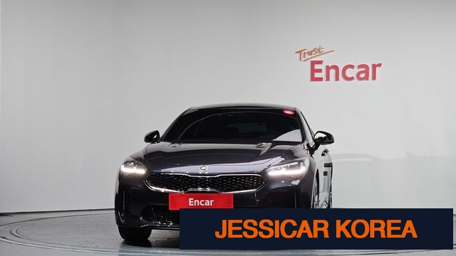 2018 Kia Stinger - Thumbnail 16