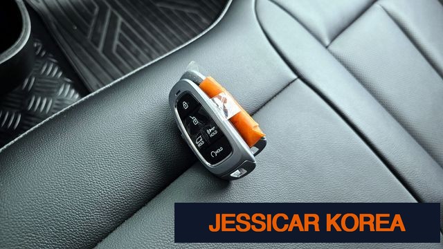 2022 Hyundai Staria - Thumbnail 6