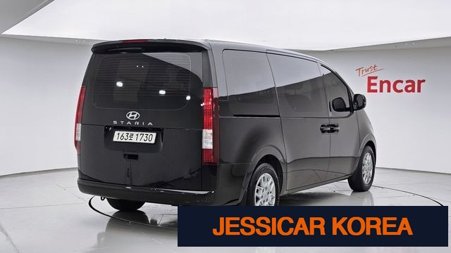 2022 Hyundai Staria - Thumbnail 14