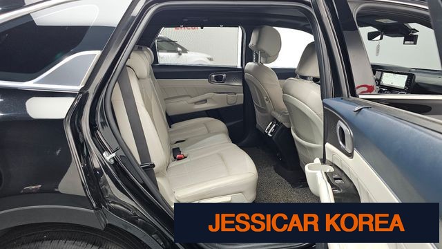 2022 Kia Sorento 4th Gen - Thumbnail 5