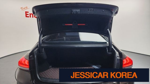 2019 Genesis G80 - Thumbnail 14