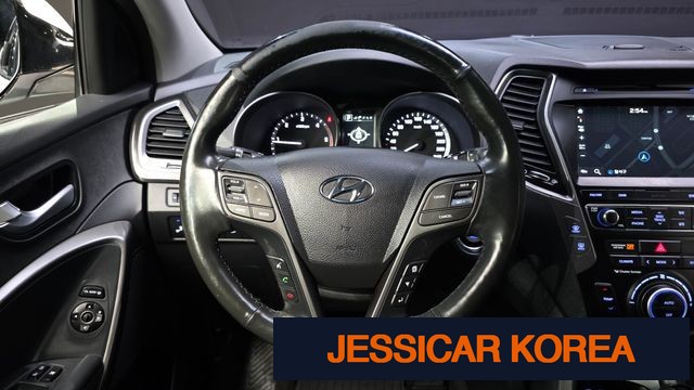2018 Hyundai Santa Fe The Prime - Thumbnail 3