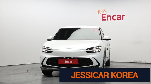 2023 Genesis GV60 - Thumbnail 14