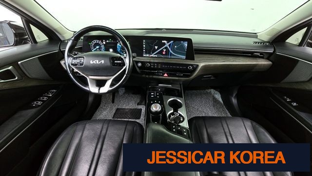2022 Kia K8 Hybrid - Thumbnail 8
