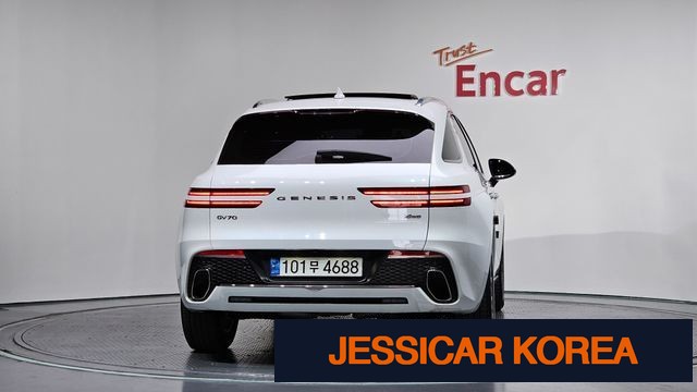 2022 Genesis GV70 - Thumbnail 8