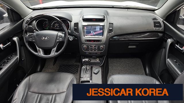 2013 Kia New Sorento R - Thumbnail 2