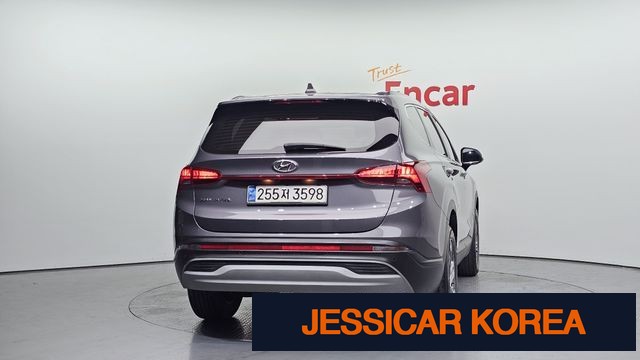 2021 Hyundai The New Santa Fe - Thumbnail 5