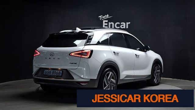 2023 Hyundai Nexo - Thumbnail 3