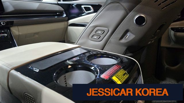 2021 Kia Carnival 4th Gen - Thumbnail 3