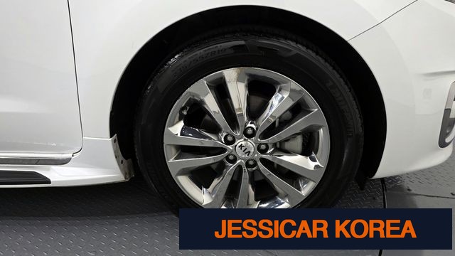 2018 Kia All New Carnival - Thumbnail 2