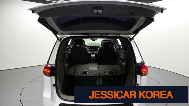 2018 Kia All New Carnival - Thumbnail 10