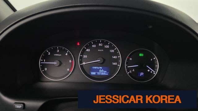2017 Hyundai Grand Starex - Thumbnail 5