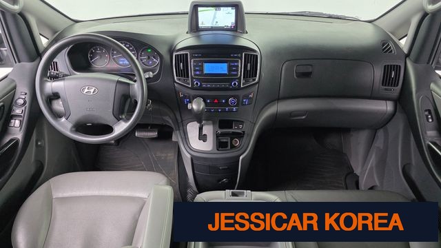 2017 Hyundai Grand Starex - Thumbnail 17