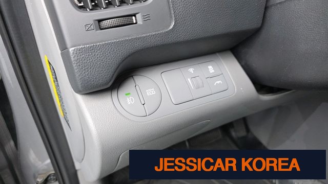 2017 Hyundai Grand Starex - Thumbnail 18