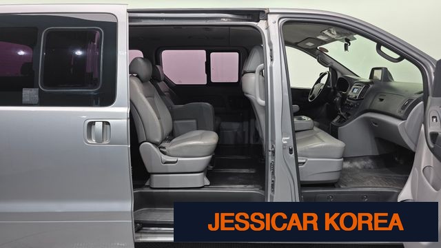 2017 Hyundai Grand Starex - Thumbnail 20