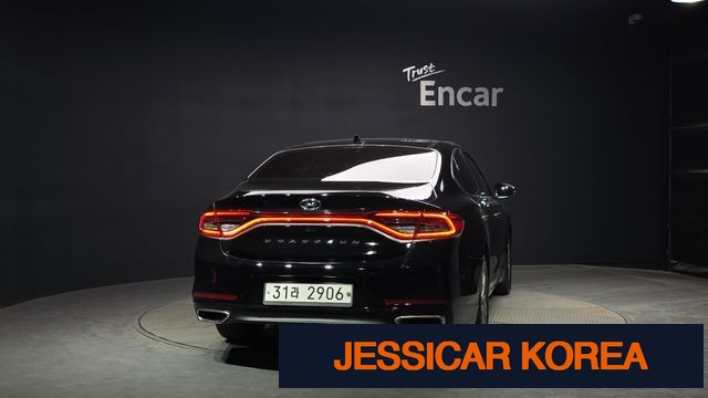 2019 Hyundai Grandeur IG - Thumbnail 5