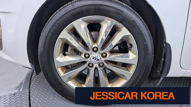 2018 Kia All New Carnival - Thumbnail 10