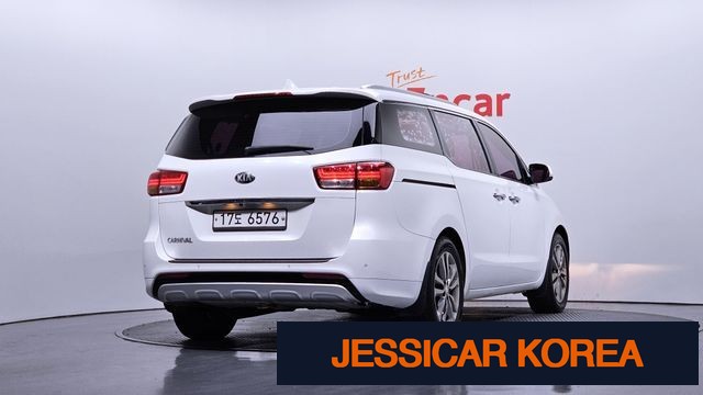 2018 Kia All New Carnival - Thumbnail 14