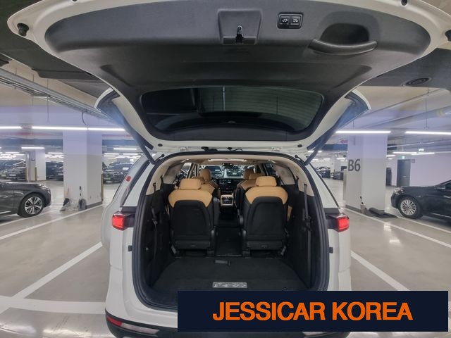 2021 Kia Carnival 4th Gen - Thumbnail 16