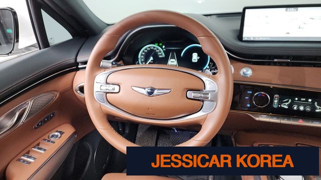 2023 Genesis GV70 - Thumbnail 11
