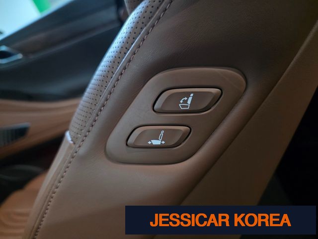 2022 Genesis G80 (RG3) - Thumbnail 8