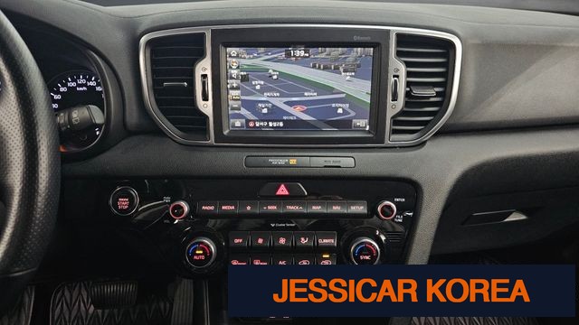 2018 Kia Sportage 4th generation - Thumbnail 11