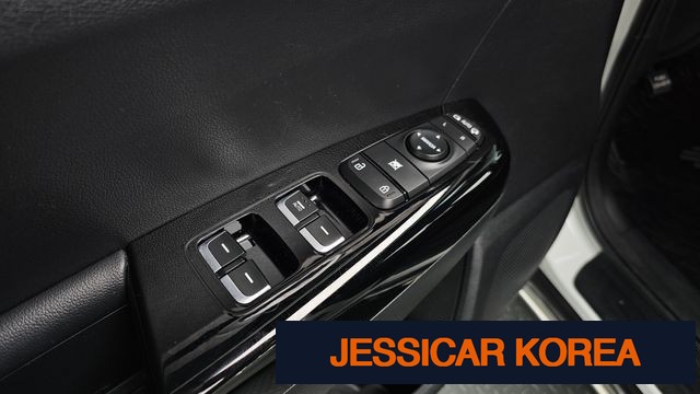 2018 Kia Sportage 4th generation - Thumbnail 13