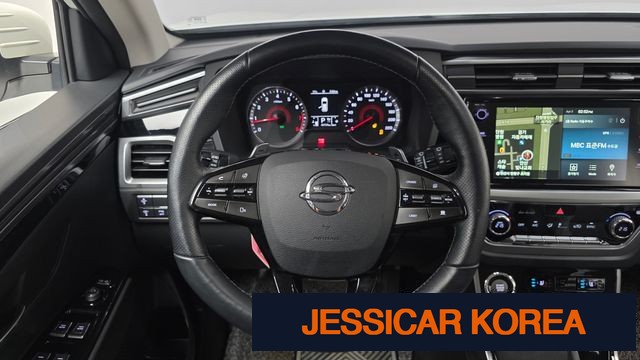 2022 KG Mobility Beautiful Korando - Thumbnail 18