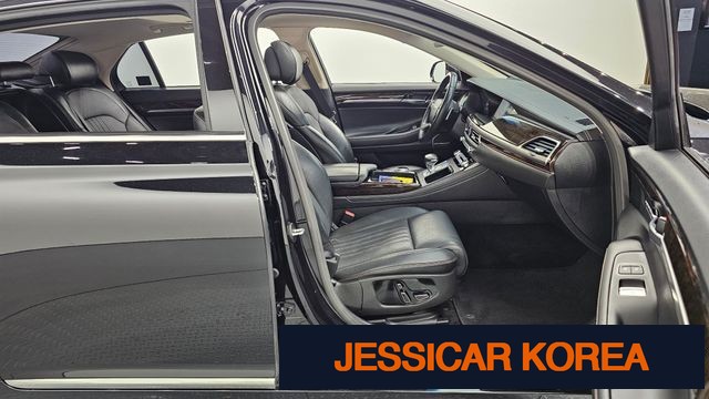 2021 Genesis G90 - Thumbnail 4