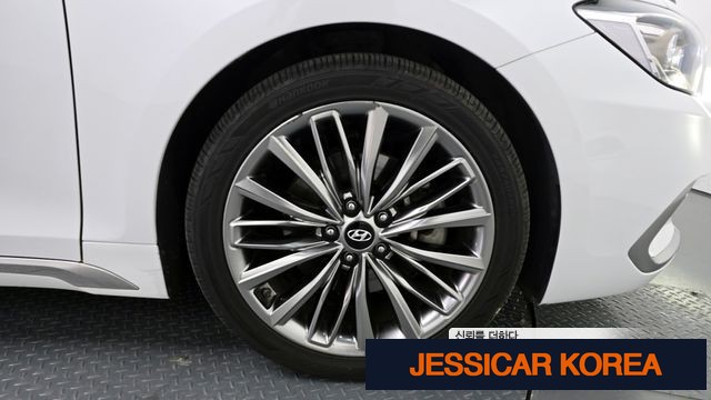 2018 Hyundai Grandeur IG - Thumbnail 10