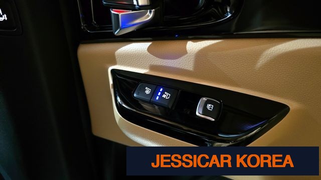 2023 Kia Carnival 4th Gen - Thumbnail 2