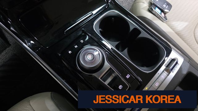 2021 Kia Carnival 4th Gen - Thumbnail 4