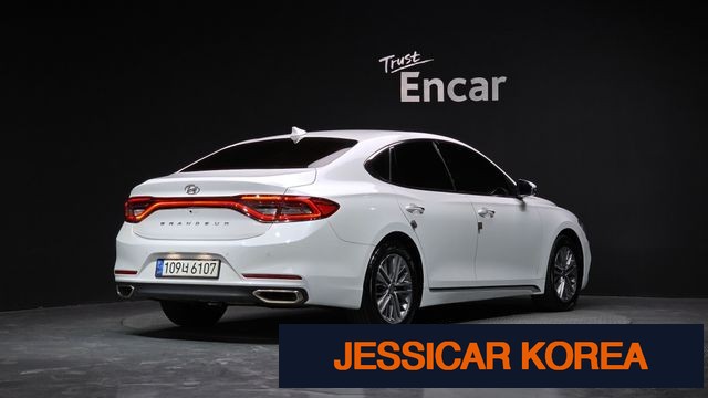 2019 Hyundai Grandeur IG - Thumbnail 13