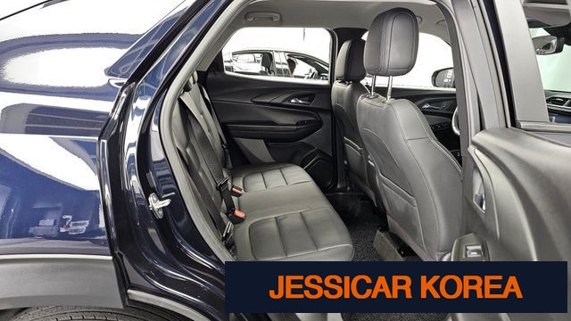 2021 Chevrolet Trailblazer - Thumbnail 12