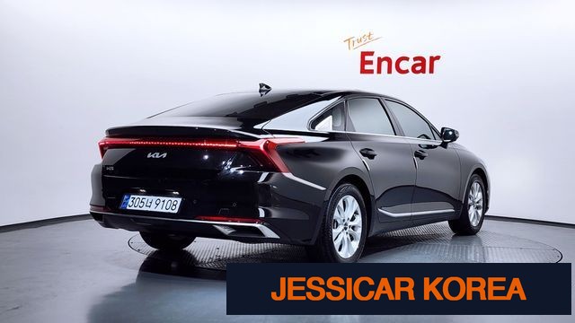 2023 Kia K8 - Thumbnail 19
