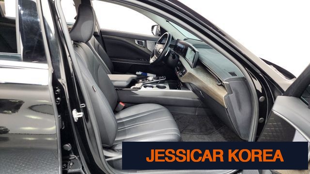 2023 Kia K8 - Thumbnail 20