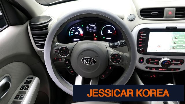 2018 Kia Soul EV - Thumbnail 13
