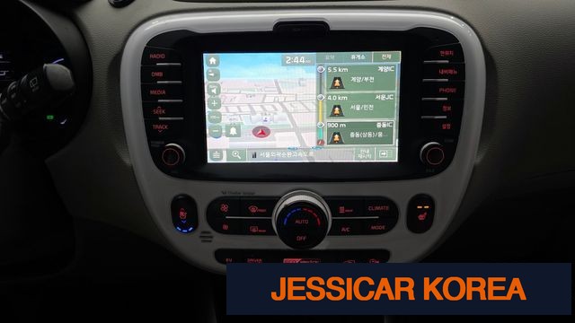 2018 Kia Soul EV - Thumbnail 14