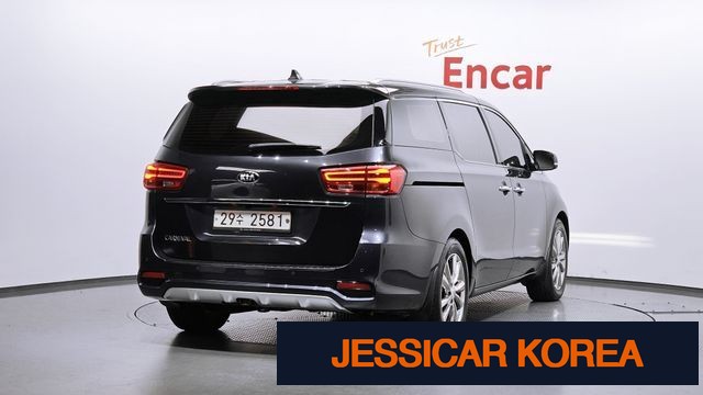 2019 Kia The New Carnival - Thumbnail 19
