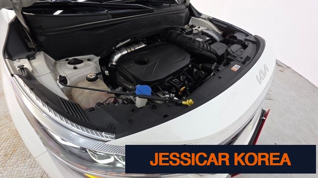 2023 Kia Seltos - Thumbnail 4